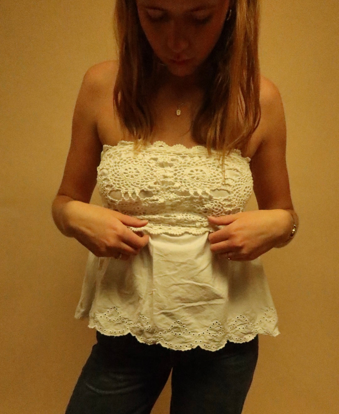 Doily top