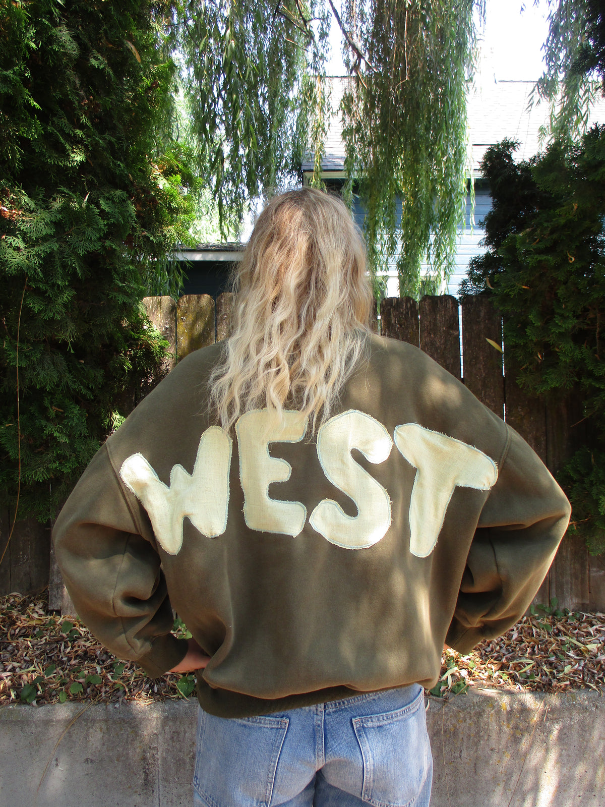 WEST Crewneck