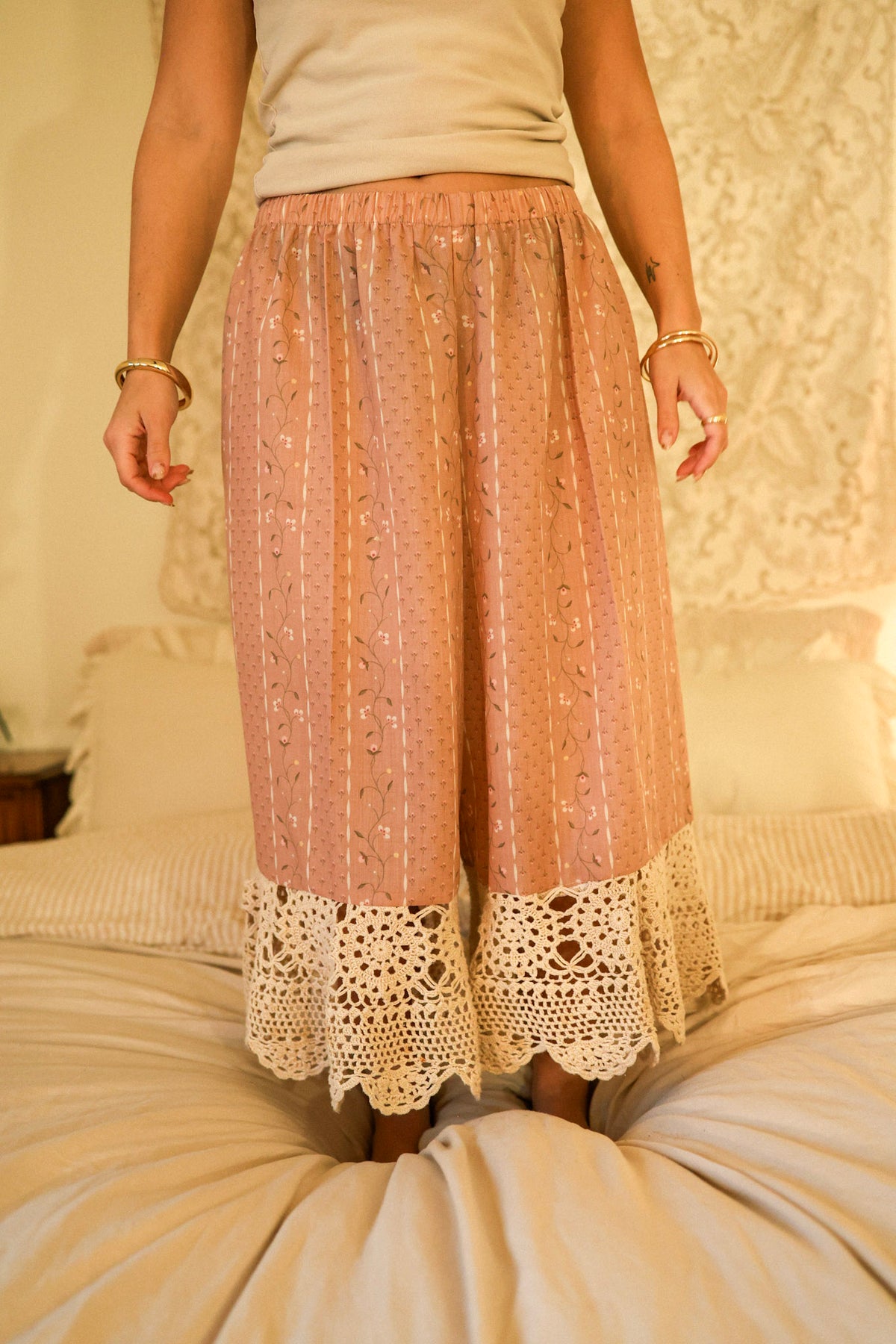 Rose Capris