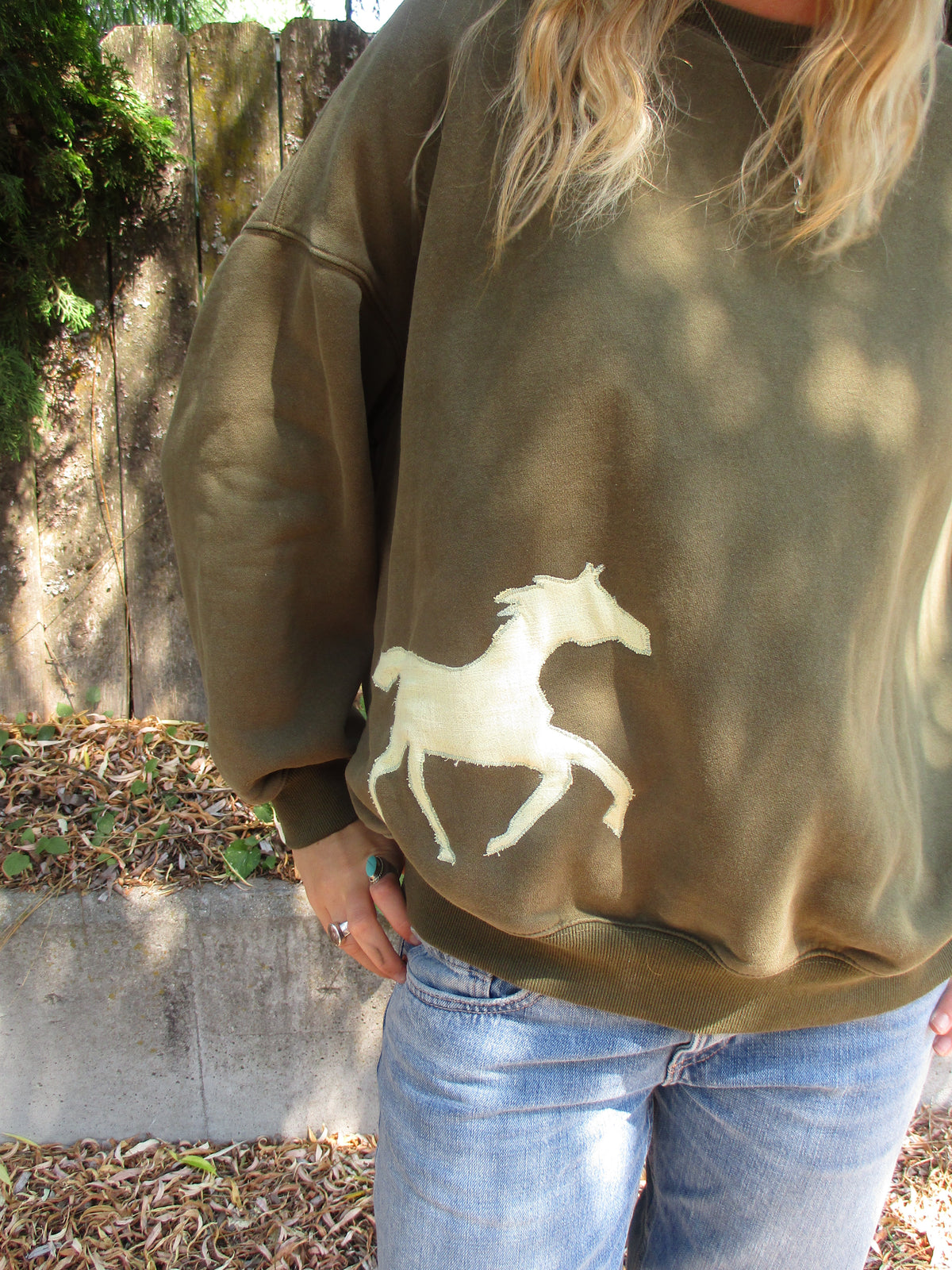 WEST Crewneck