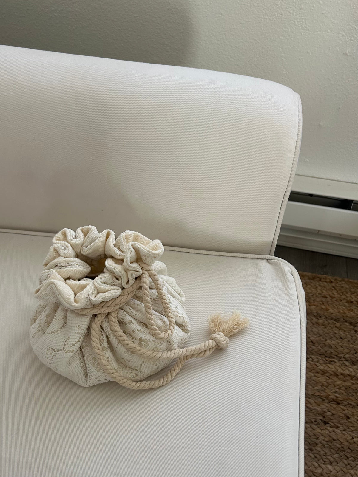 Jocelyn Pouch Lace